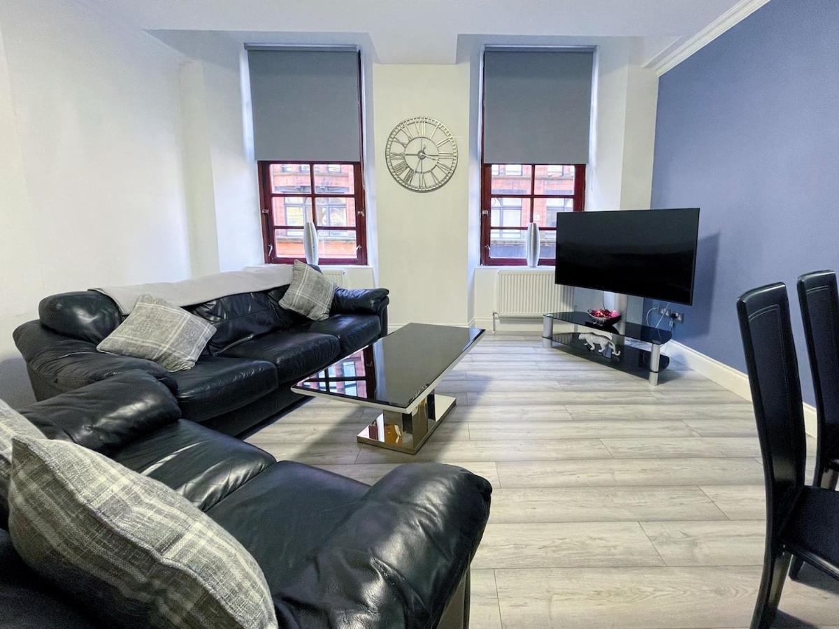 Recently Refurbished Two Bedroom Apartment, Central Location! Glasgow Exterior photo