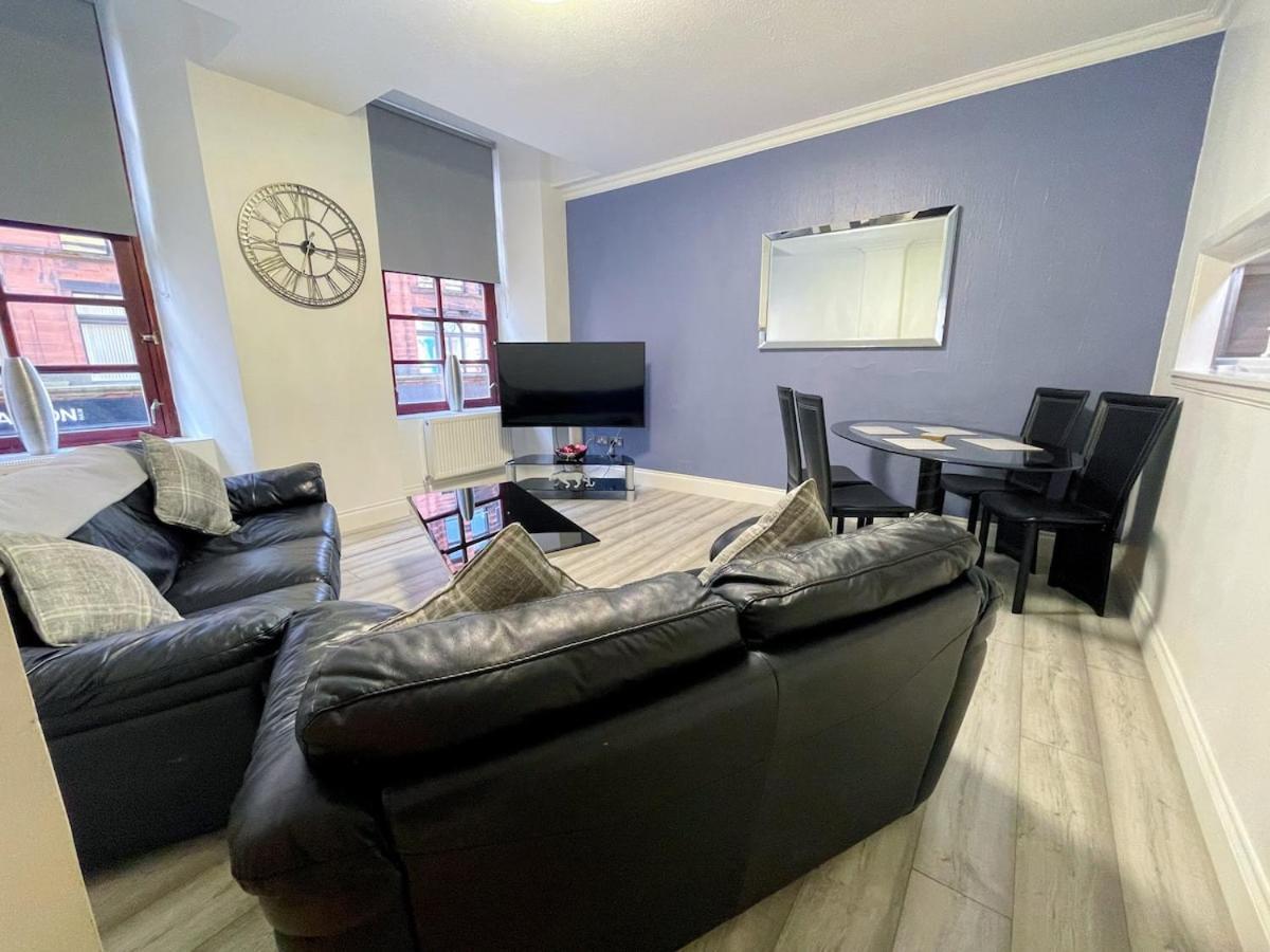 Recently Refurbished Two Bedroom Apartment, Central Location! Glasgow Exterior photo